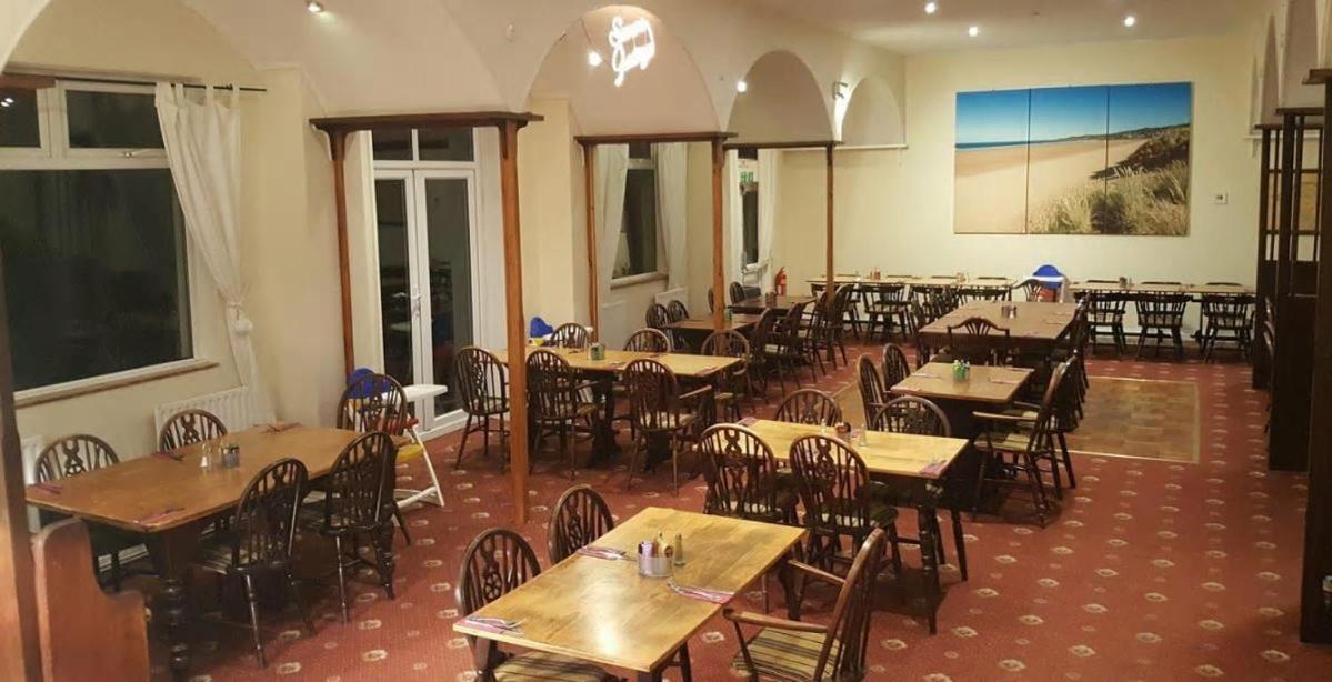 Fortescue Arms Улакумб Екстериор снимка